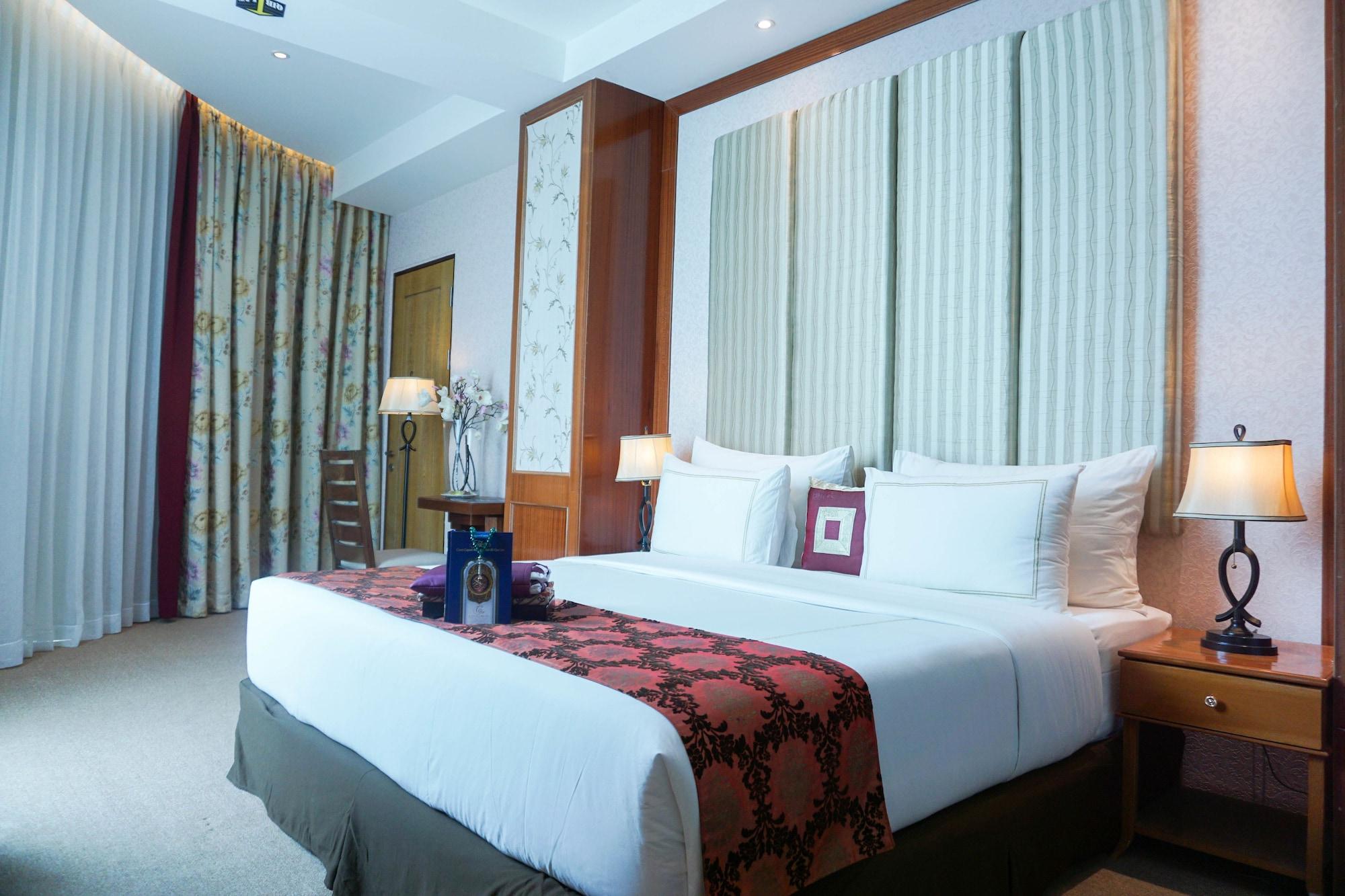 Cinnamon Hotel Boutique Syariah Tutugan Buitenkant foto