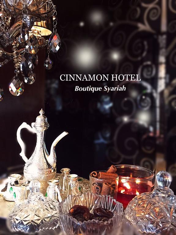 Cinnamon Hotel Boutique Syariah Tutugan Buitenkant foto