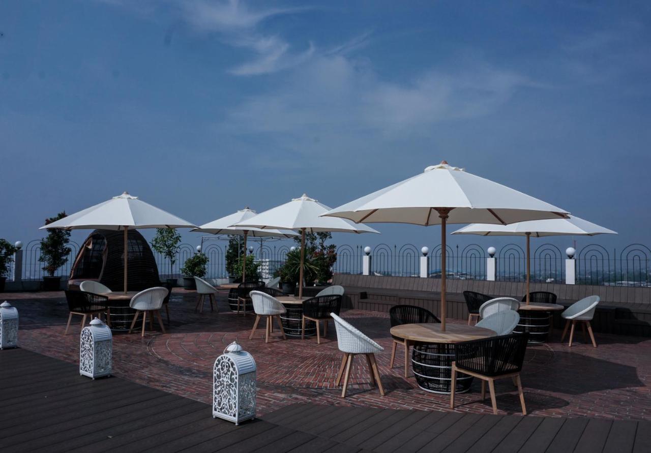 Cinnamon Hotel Boutique Syariah Tutugan Buitenkant foto
